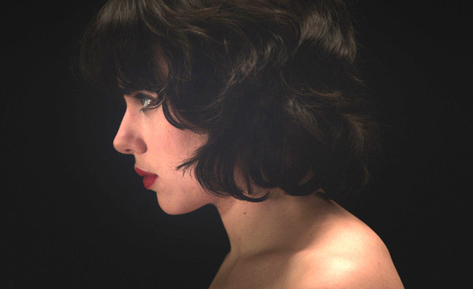 Under the Skin’den Yeni Bir Klip Yayınlandı