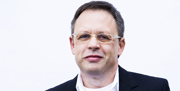 Bill Condon’dan Yeni Sherlock Holmes Filmi