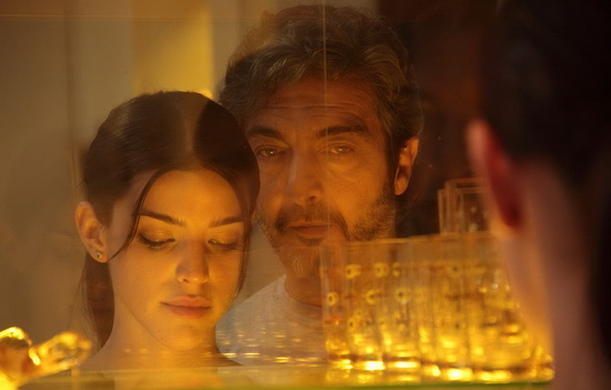 foto-ricardo-darin-y-calu-rivero-en-tesis-sobre-un-homicidio-787