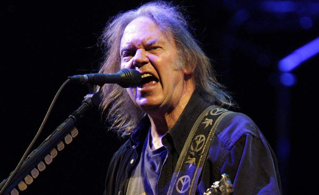 Neil Young, Konserden Önce İstanbul Film Festivali’nde