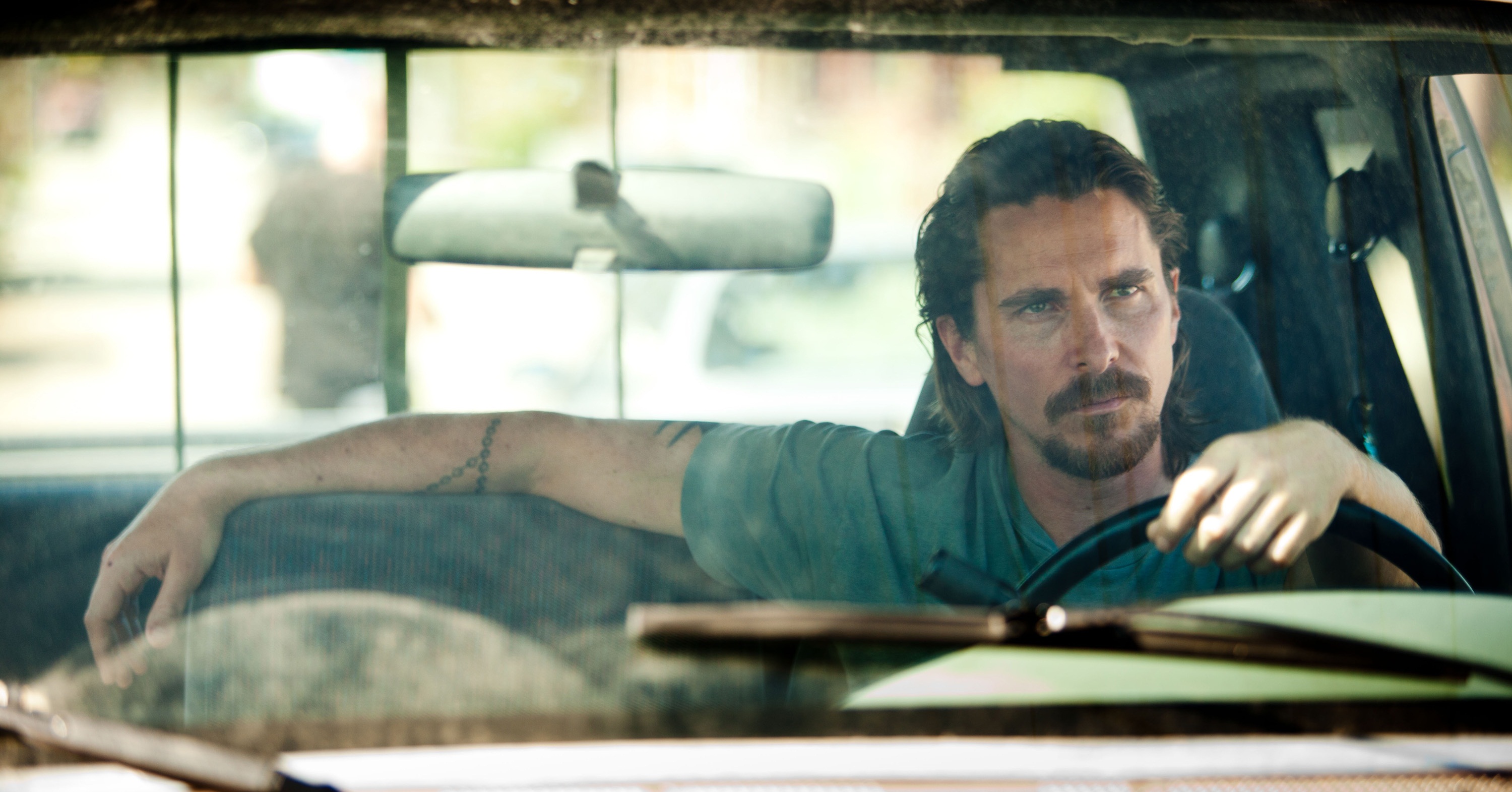 Out Of The Furnace Fragman