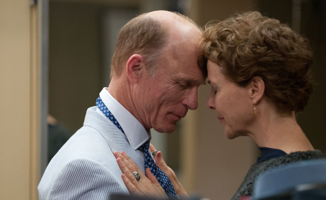 The Face of Love Fragman